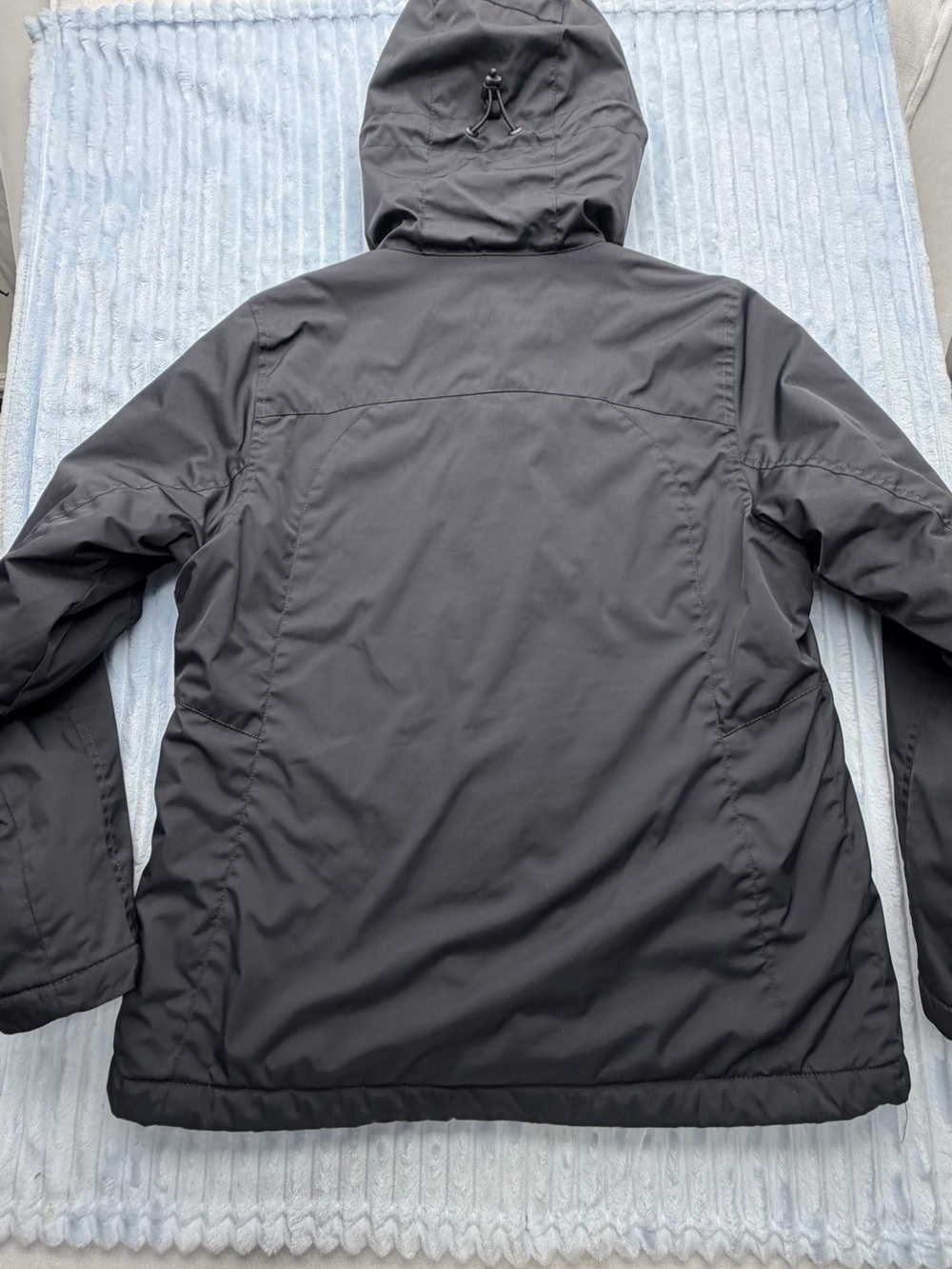 L.L,Bean jacket - Picture 10 of 10